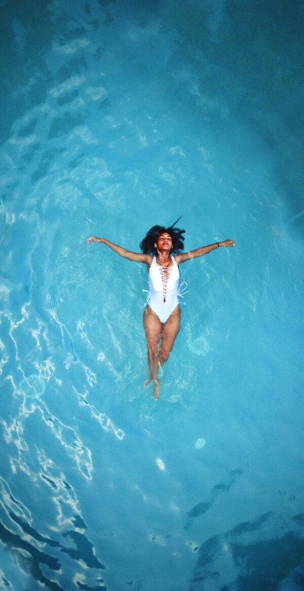 Inground Pool with clear clean water