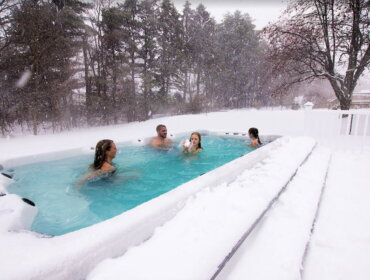 Bundle Up: A guide to cold winter care for your hot tub