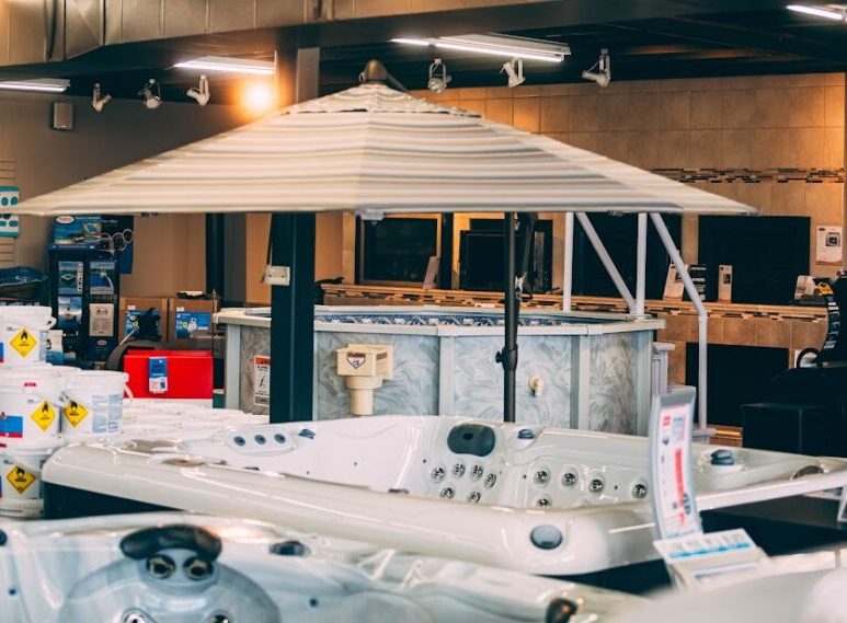 Hot Tub Showroom Aloha